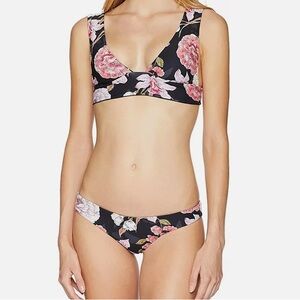 BNWT Billabong Hawaii Lo reversible bikini size small